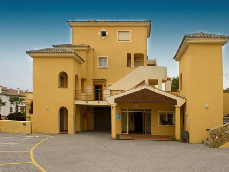 Apartamentos Vista Real Alcaidesa Exteriör bild