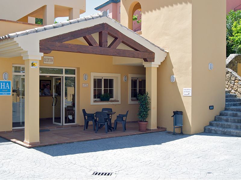 Apartamentos Vista Real Alcaidesa Exteriör bild